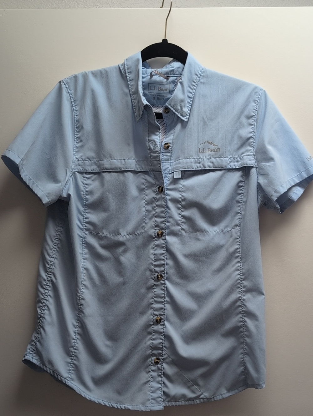 L.L. Bean Women's UPF 50+ Shirt Baby Blue Short Sleeve Size Small